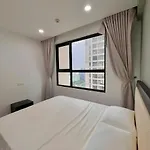 Vinhomes Dcapitale Tran Duy Hung Can Ho Cao Cap Mint Home 3Br