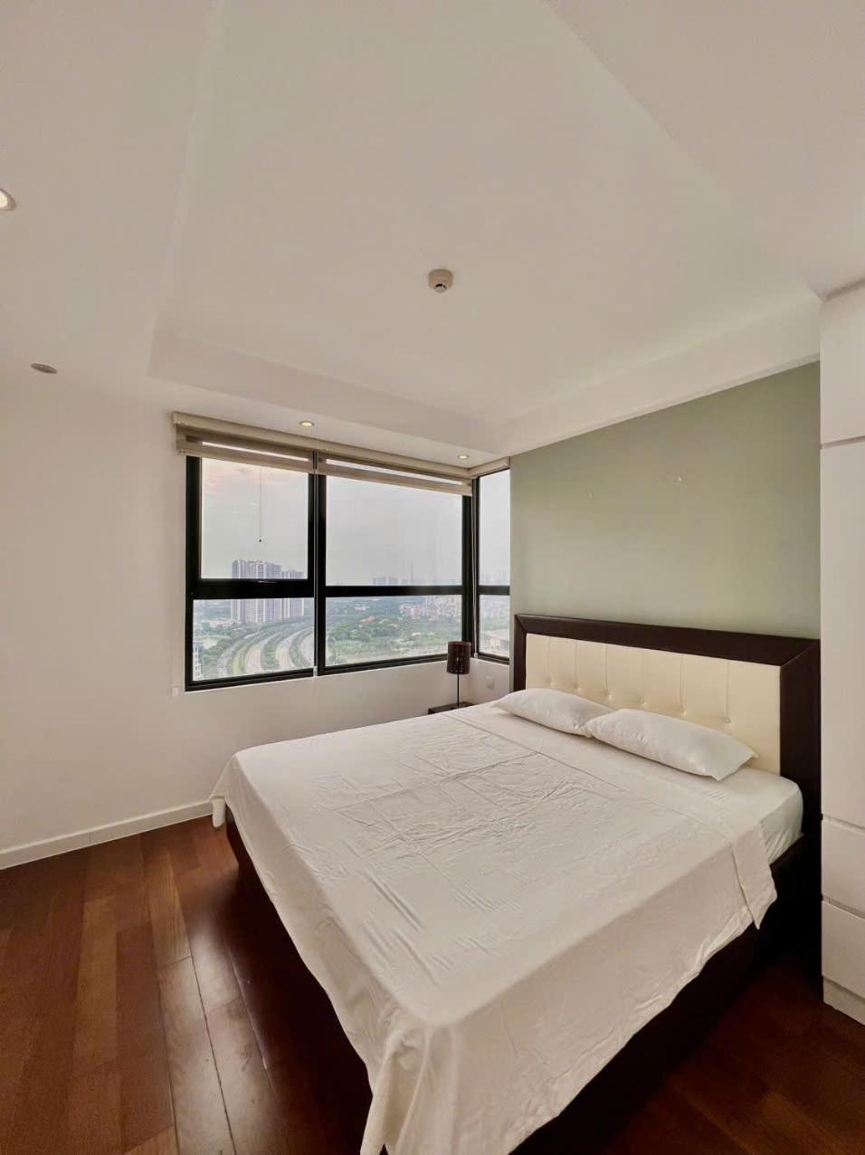 Vinhomes Dcapitale Tran Duy Hung Ho Cao Cap Mint 3br Căn hộ