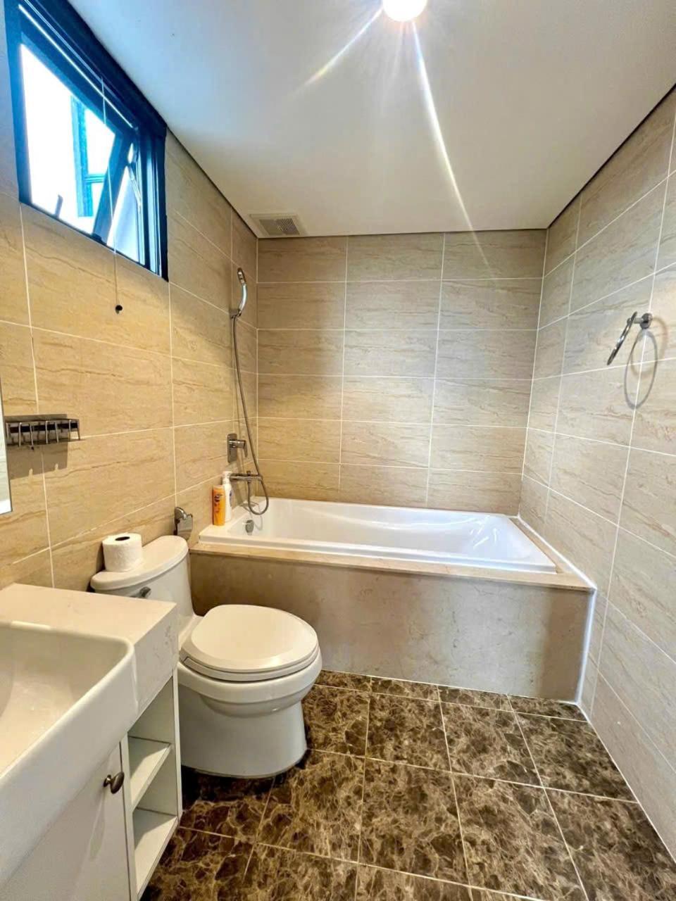 Apartment Vinhomes Dcapitale Tran Duy Hung Ho Cao Cap Mint 3br